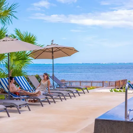 Naima Luxury Beachfront Apartments (Adults Only)